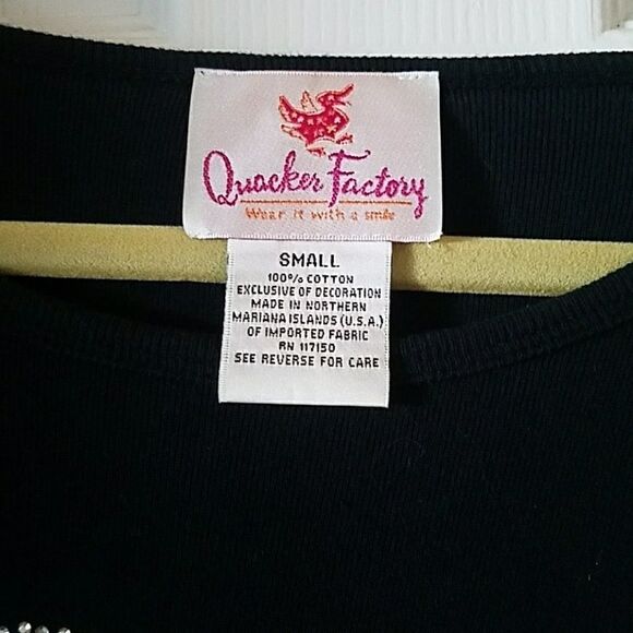 Quaker Factory black studded heart top Sz. S NWOT - Picture 3 of 4